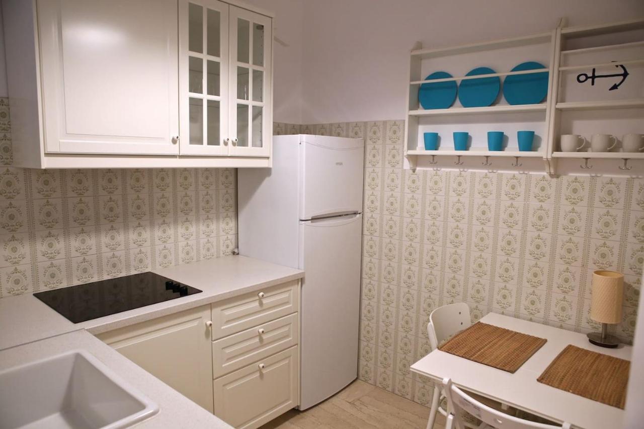 Old Town Apartment Next To Seafront Promenade Nafplio Bagian luar foto